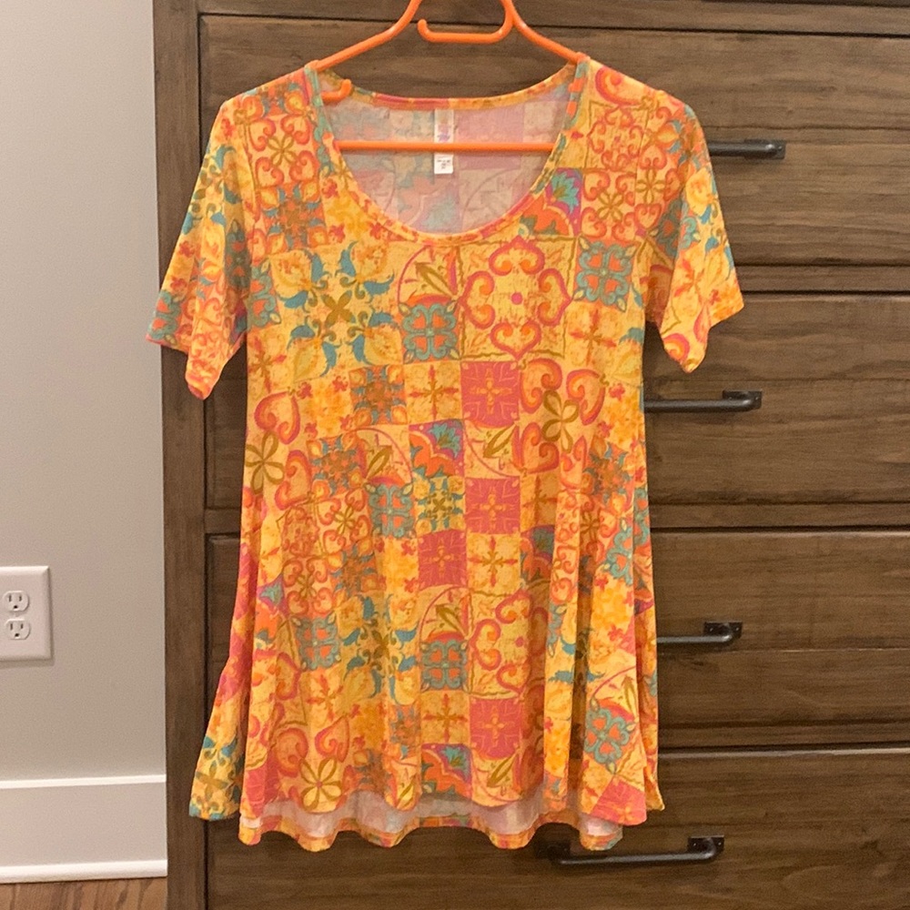 LuLaRoe Tunic